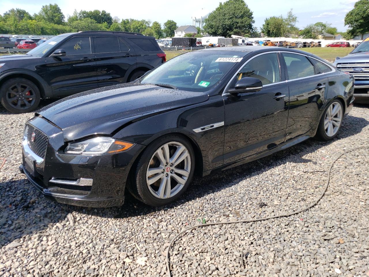 2016 Jaguar Xj vin: SAJWJ1CD3G8W00990