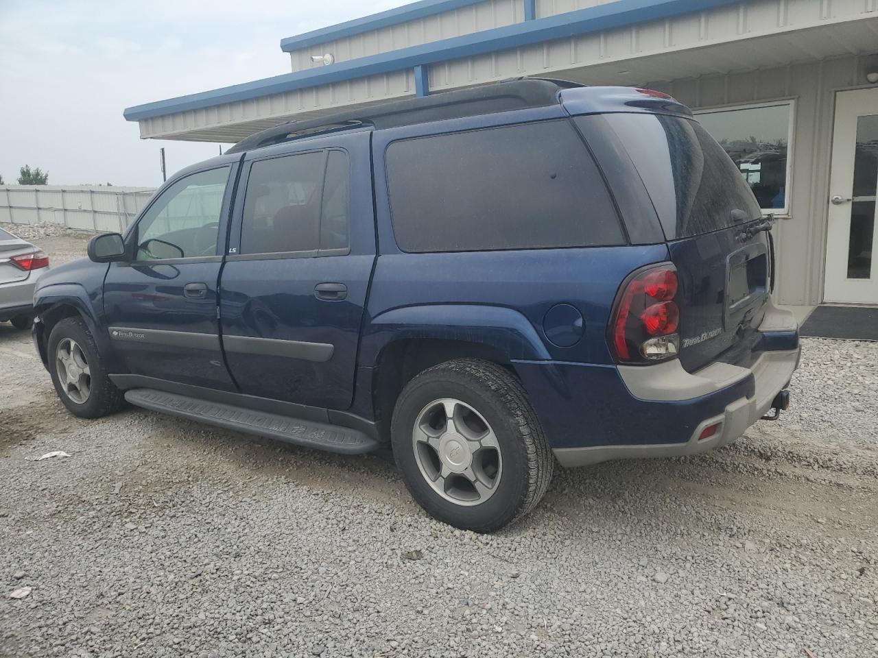 Lot #2833871211 2004 CHEVROLET TRAILBLAZE