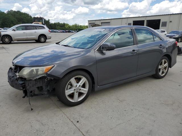 VIN 4T1BF1FK1EU324379 2014 Toyota Camry, L no.1