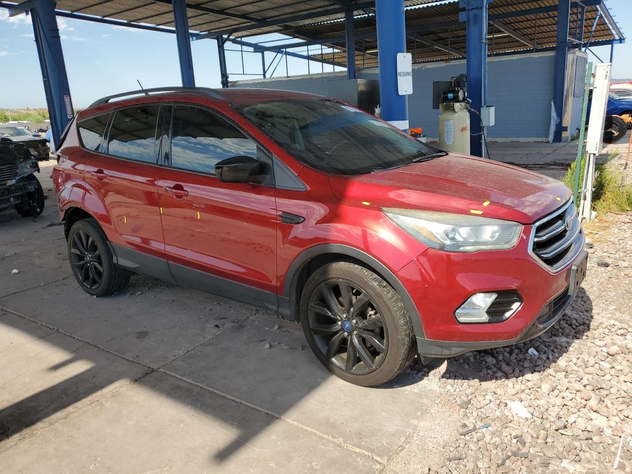 1FMCU0GD2JUA24221 2018 Ford Escape Se