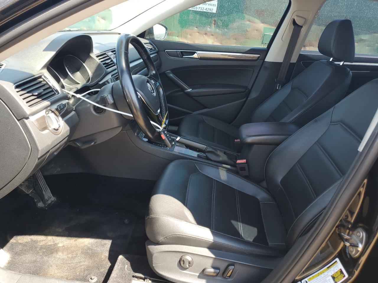 1VWBT7A35HC072417 2017 Volkswagen Passat Se