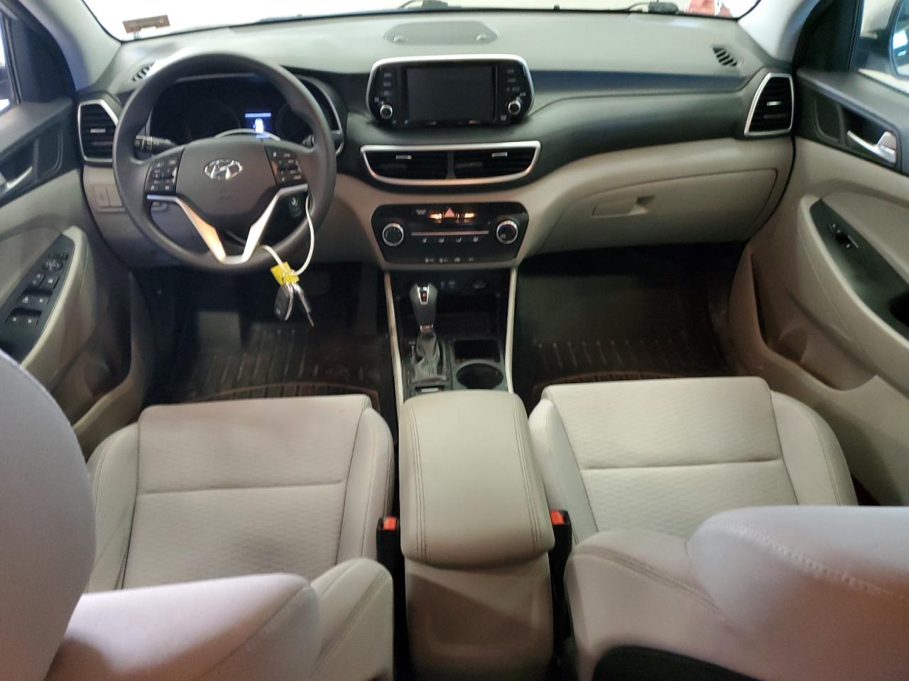KM8J2CA47KU853102 2019 Hyundai Tucson Se