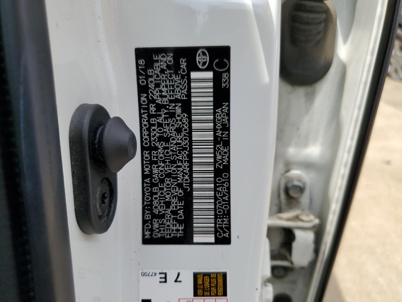 JTDKARFP9J3070689 2018 Toyota Prius Prime