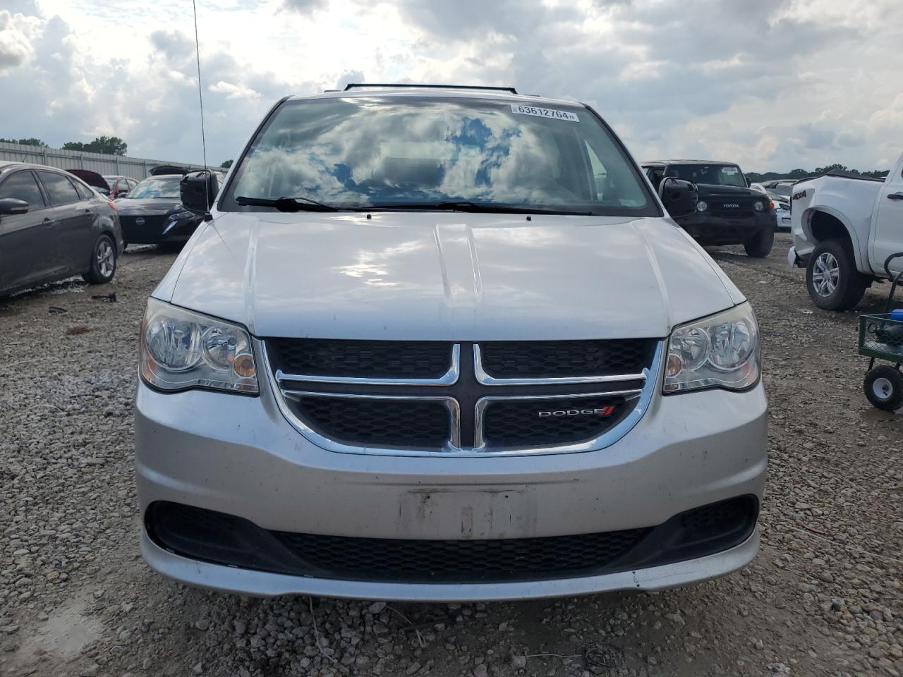 2012 Dodge Grand Caravan Sxt vin: 2C4RDGCG7CR323954