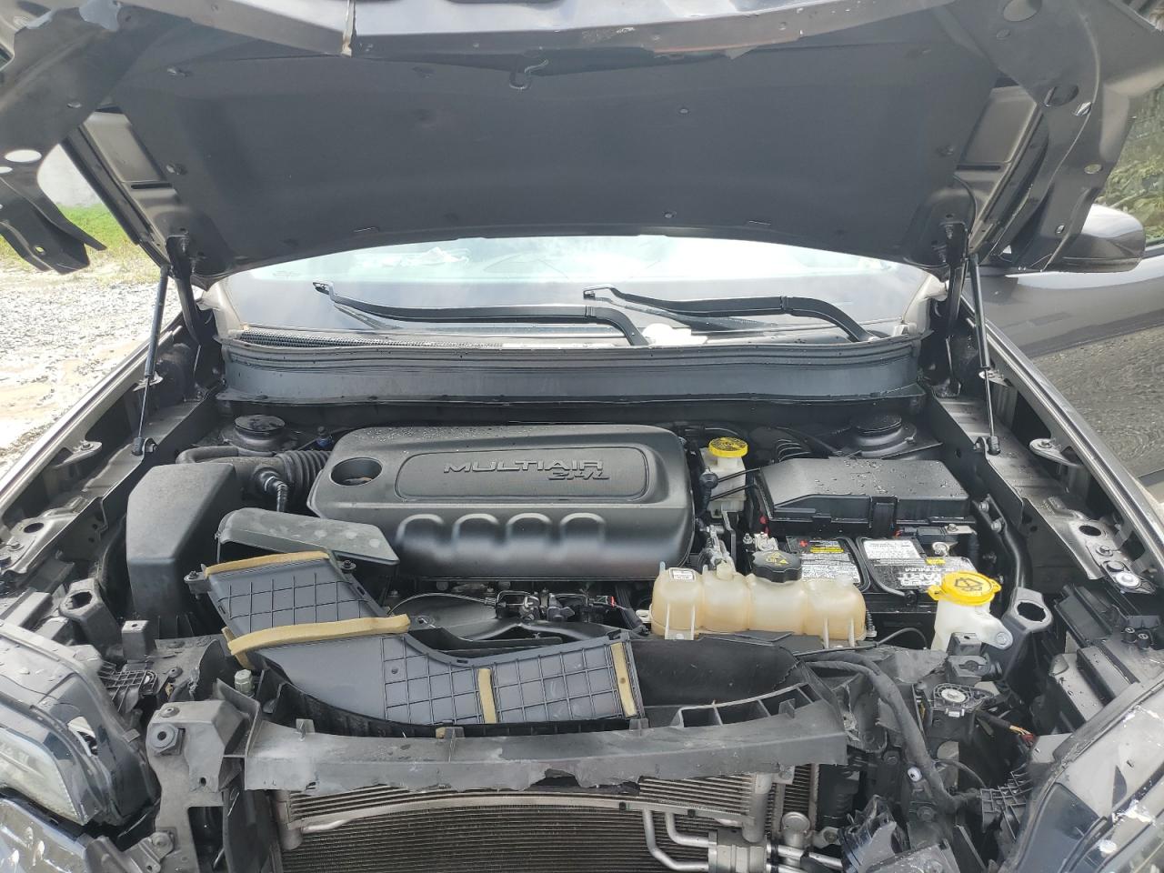 1C4PJLLB4KD416719 2019 Jeep Cherokee Latitude Plus