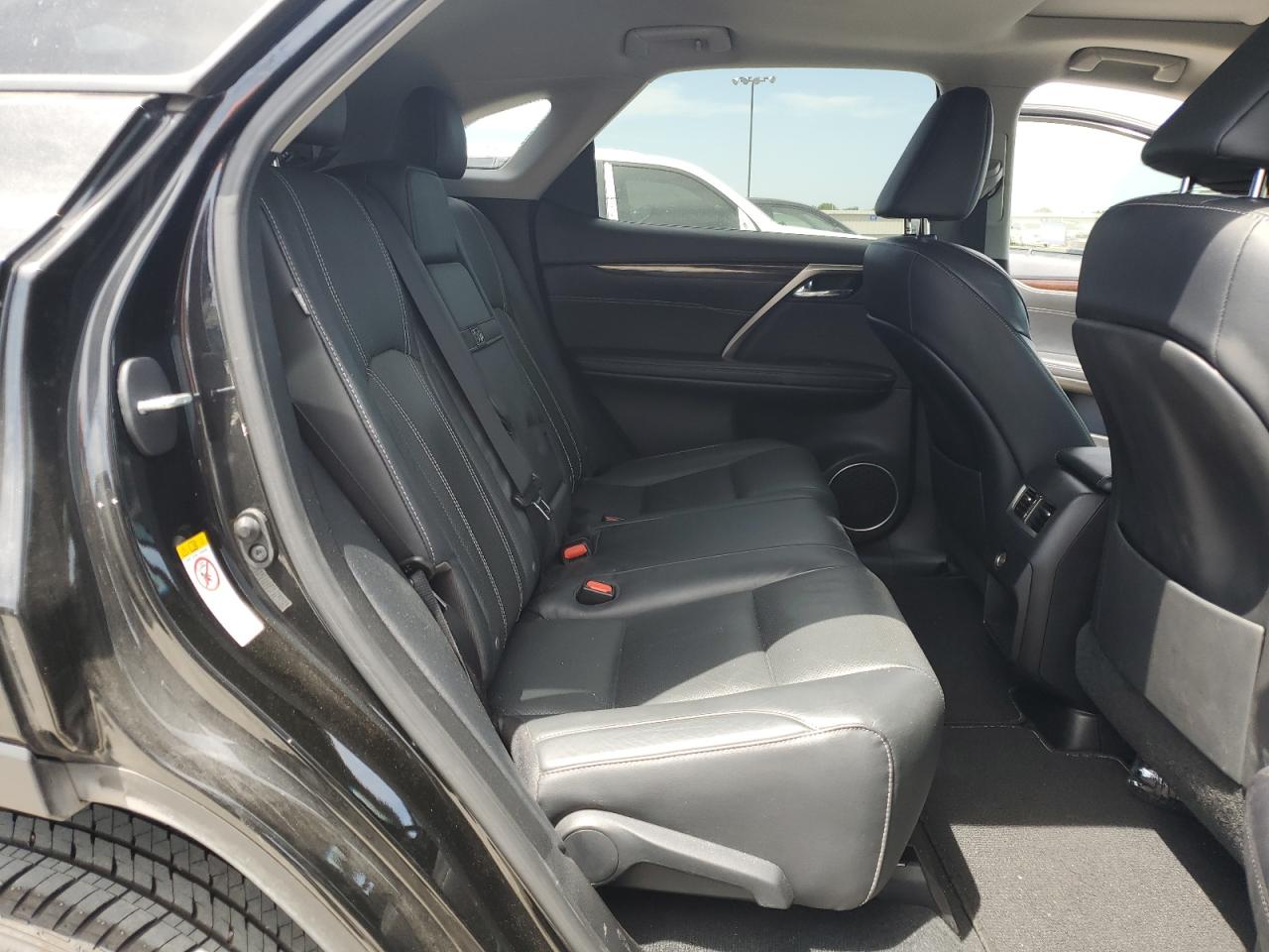 2T2ZZMCAXJC114633 2018 Lexus Rx 350 Base