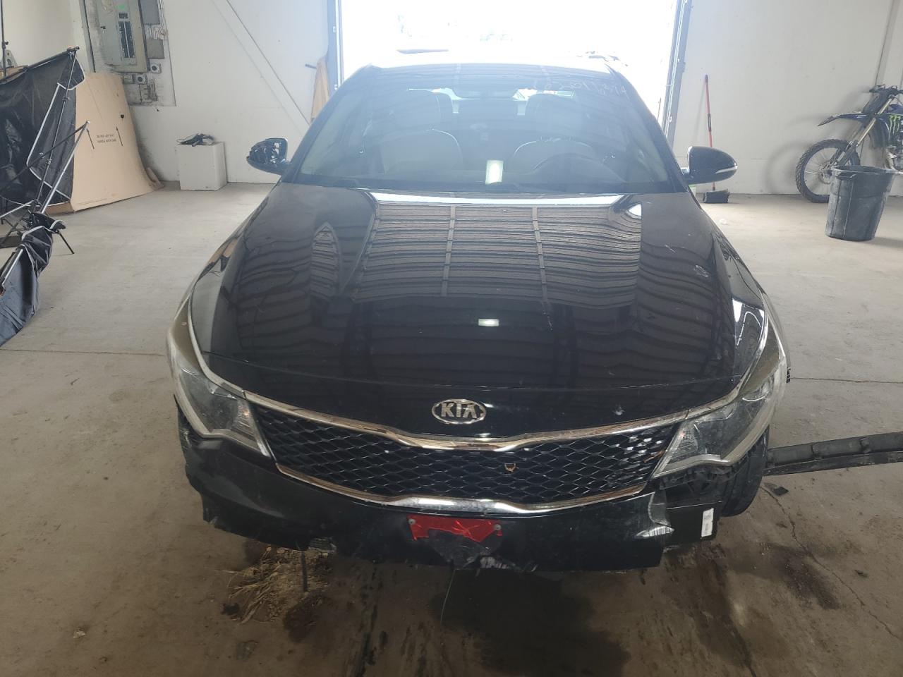 2018 Kia Optima Lx vin: 5XXGT4L32JG239066