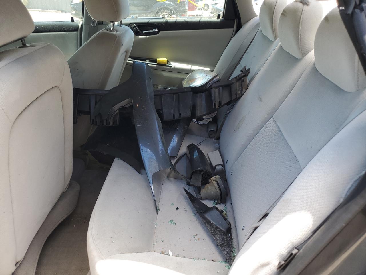 2G1WB5EK2A1130176 2010 Chevrolet Impala Lt