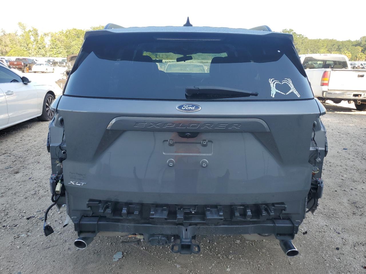 1FMSK7DH3NGC00263 2022 Ford Explorer Xlt