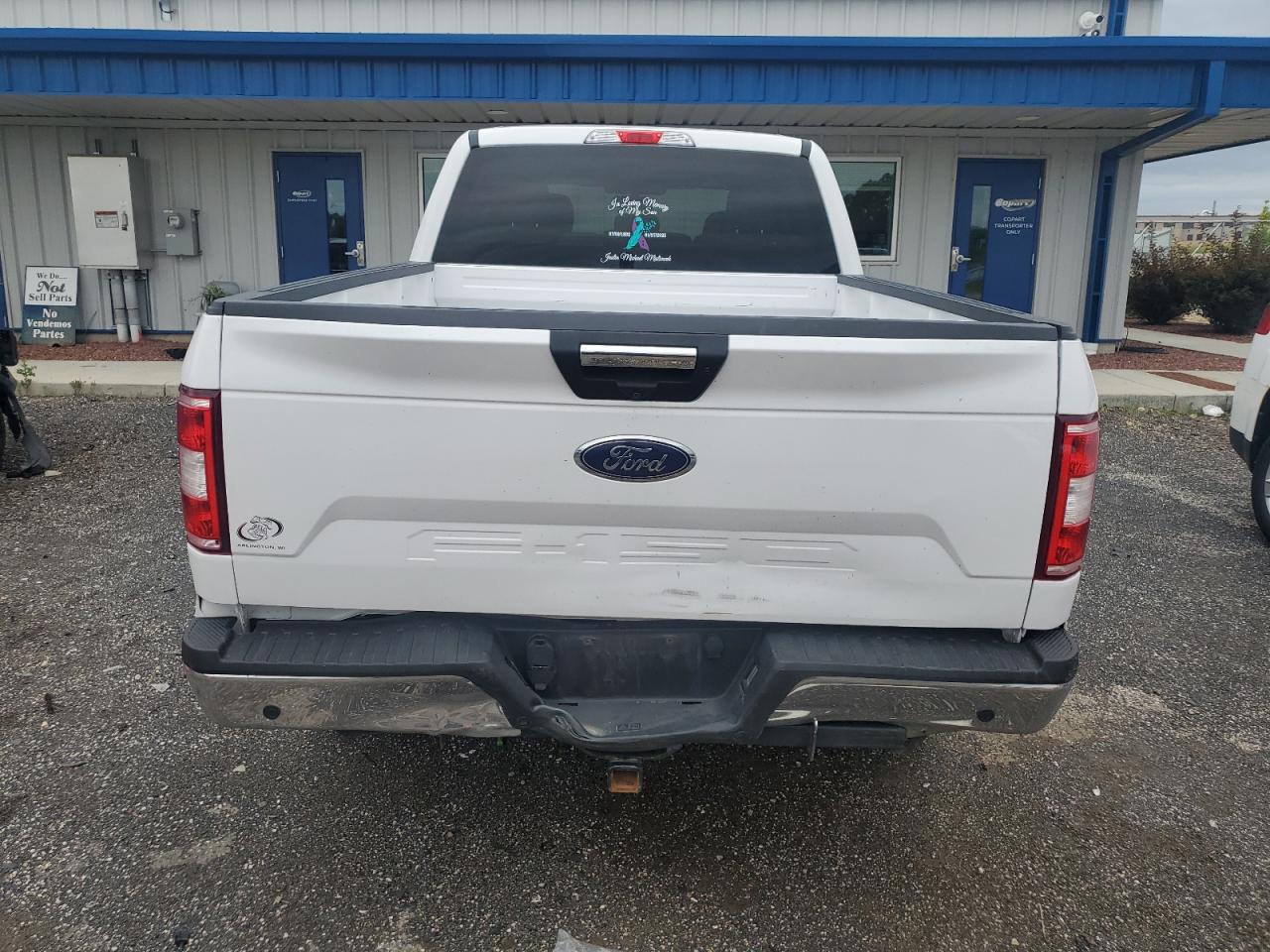 1FTFW1E52JKE43467 2018 Ford F150 Supercrew