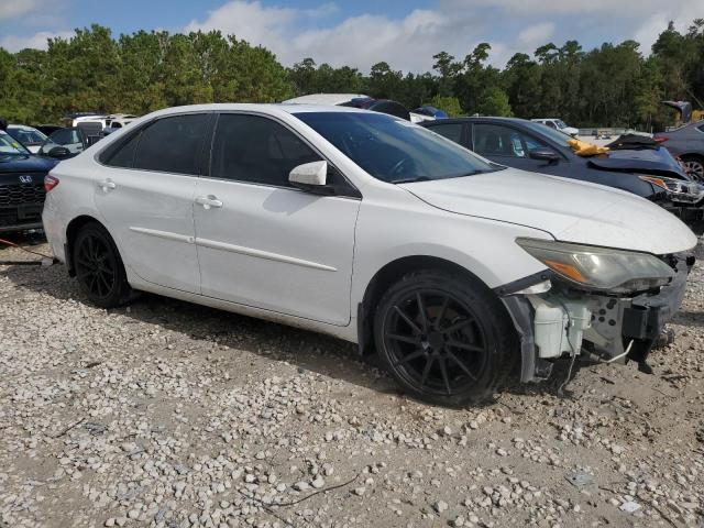 VIN 4T1BK1FK4FU557539 2015 Toyota Camry, Xse no.4