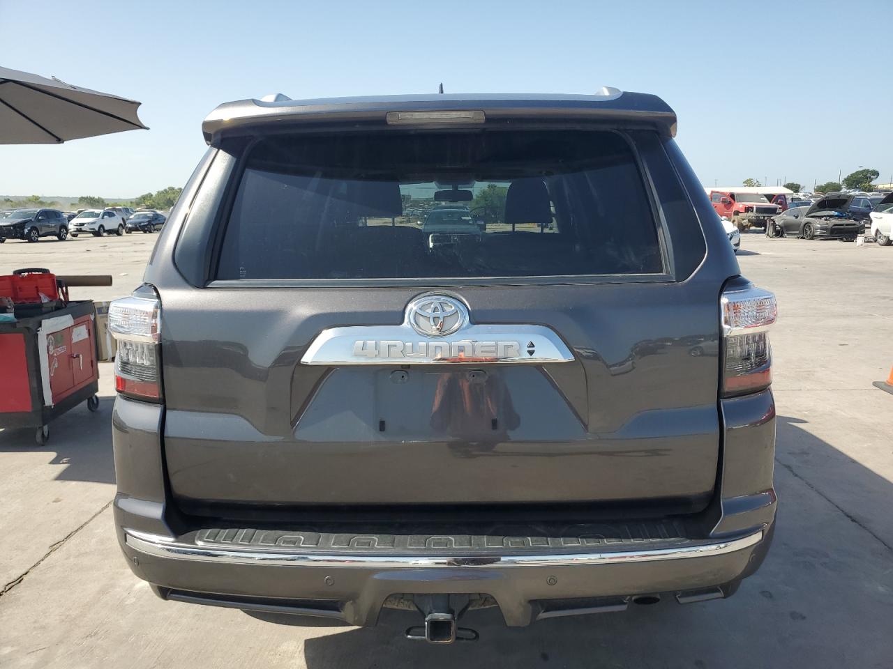 JTEBU5JRXK5612778 2019 Toyota 4Runner Sr5