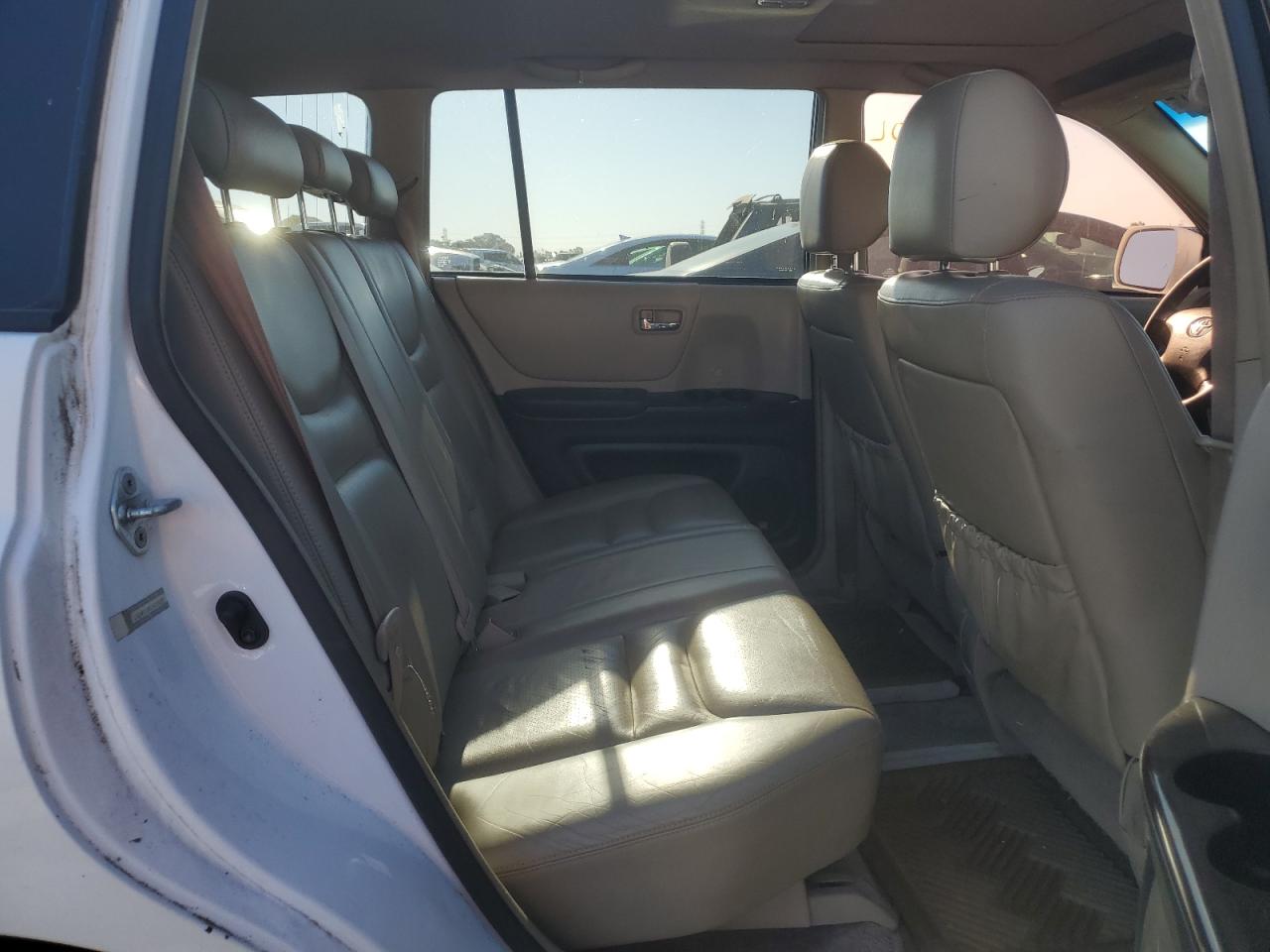 JTEHF21A510019628 2001 Toyota Highlander