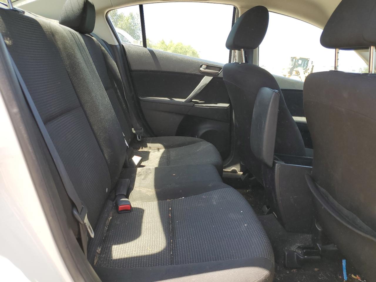 JM1BL1UF6C1592605 2012 Mazda 3 I