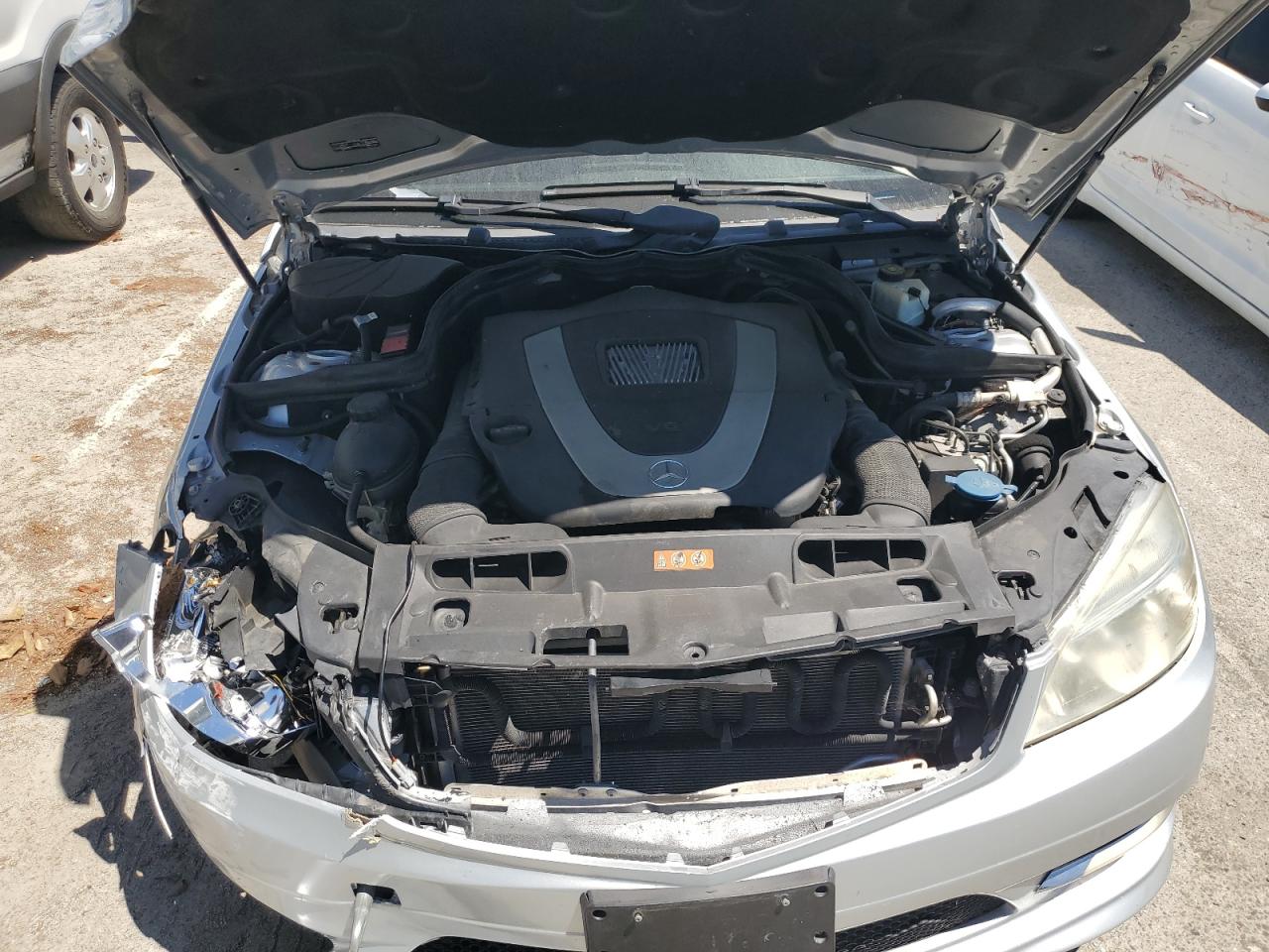 WDDGF5EB8BR140855 2011 Mercedes-Benz C 300