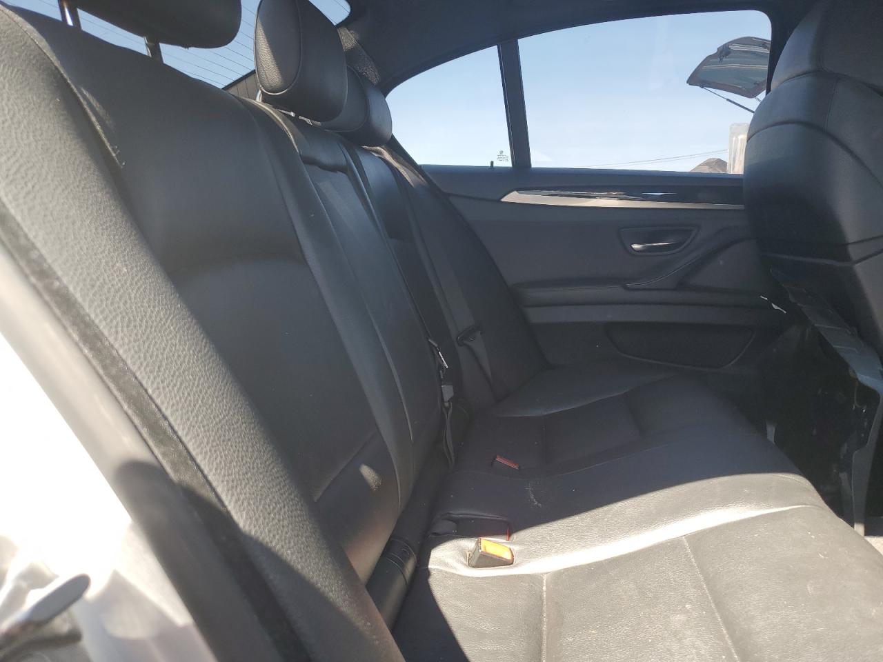 WBAFU7C54CDU58830 2012 BMW 535 Xi