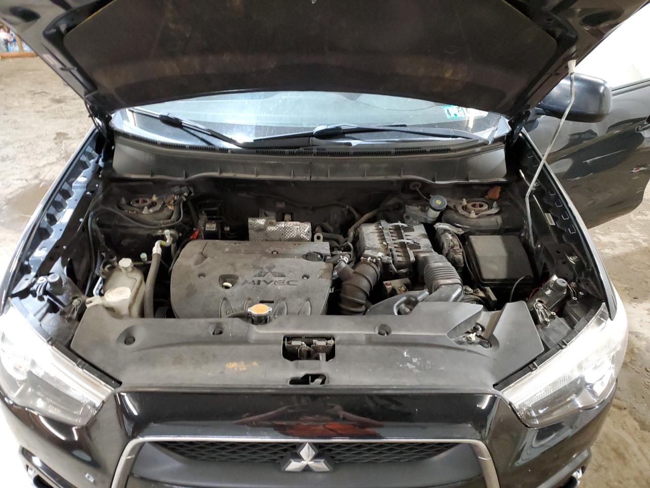 JA4AR4AUXBZ016833 2011 Mitsubishi Outlander Sport Se