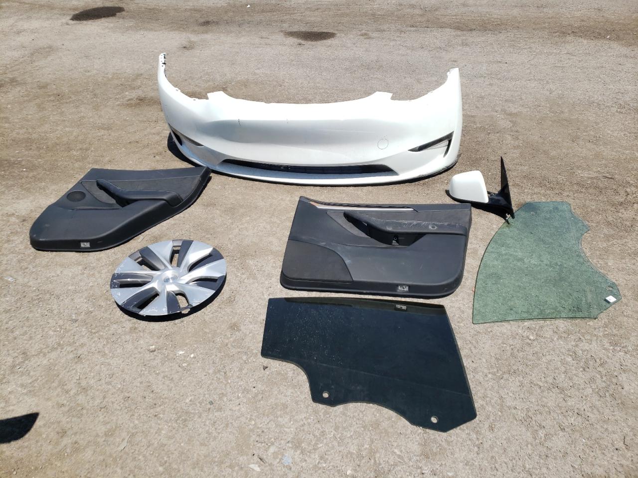 7SAYGDEE8PA126211 2023 Tesla Model Y