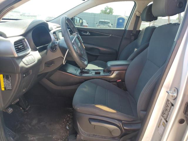 VIN 5XYPG4A38JG382946 2018 KIA Sorento, LX no.7