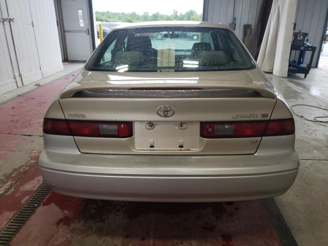 JT2BF28K8W0128223 1998 Toyota Camry Le