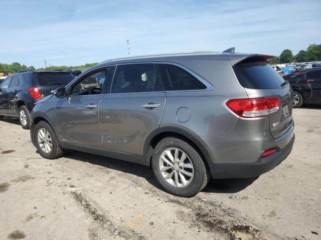 VIN 5XYPGDA30GG146722 2016 KIA Sorento, LX no.2