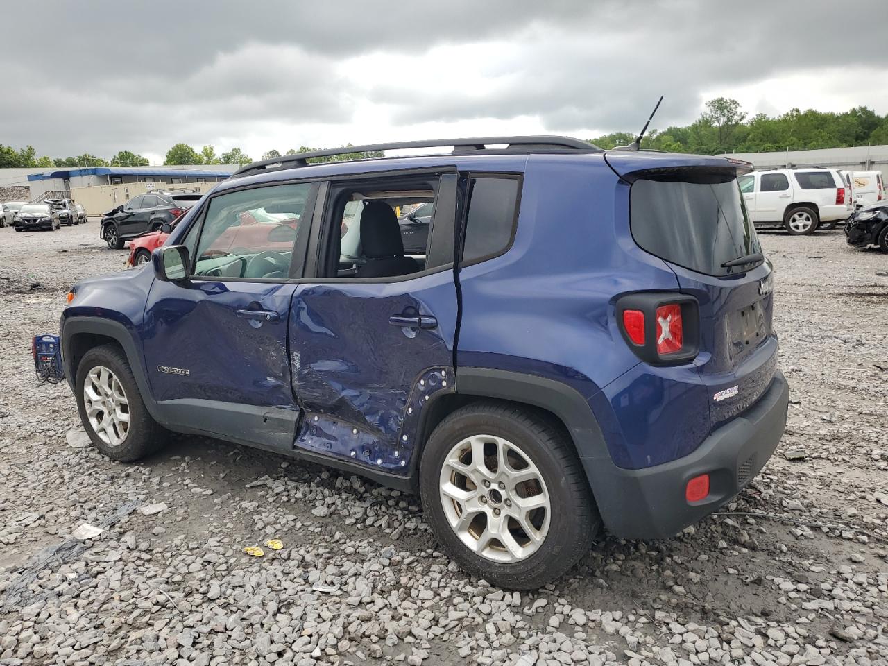 Lot #2718163567 2016 JEEP RENEGADE L