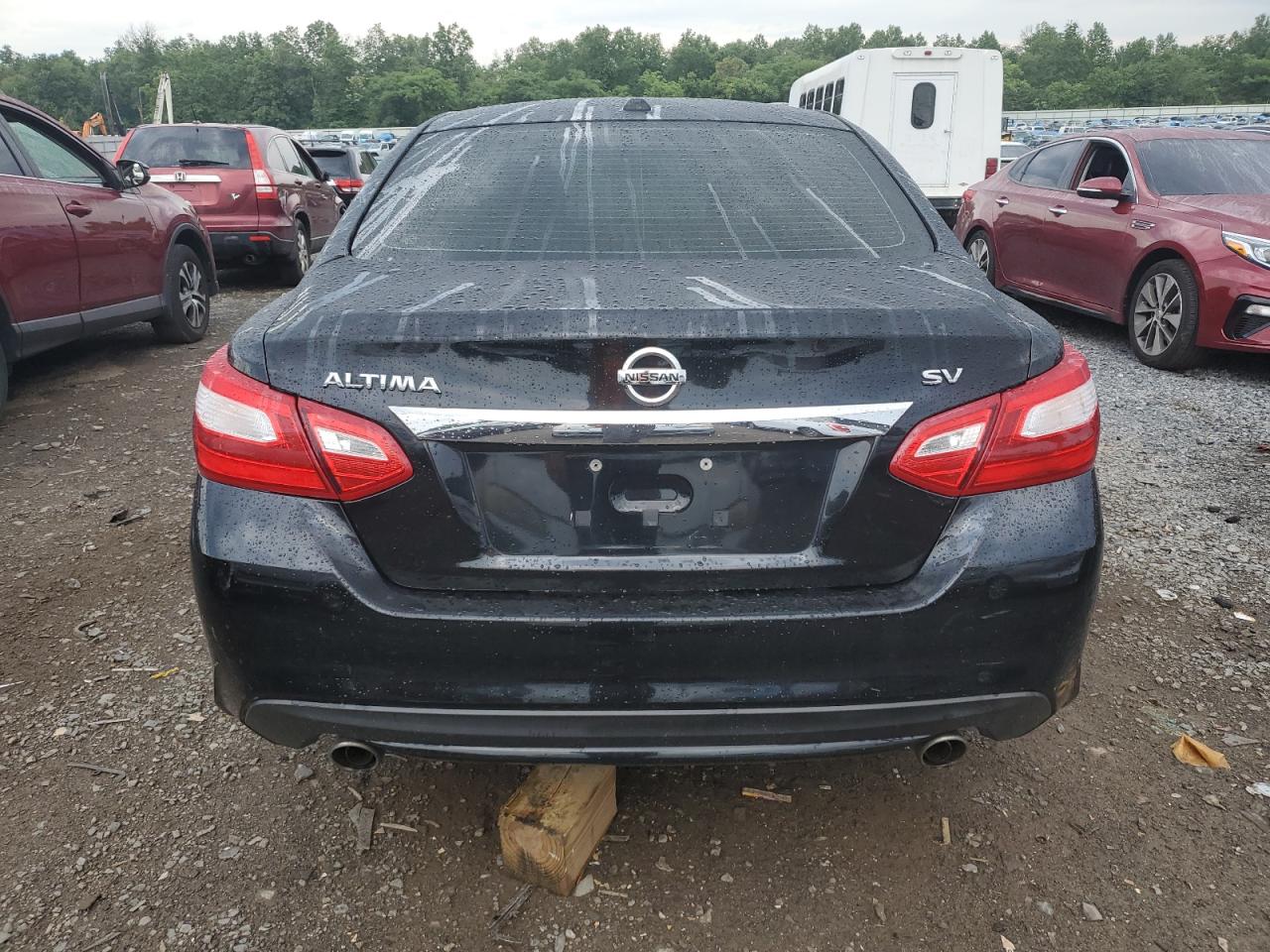 2017 Nissan Altima 2.5 vin: 1N4AL3AP1HC154614