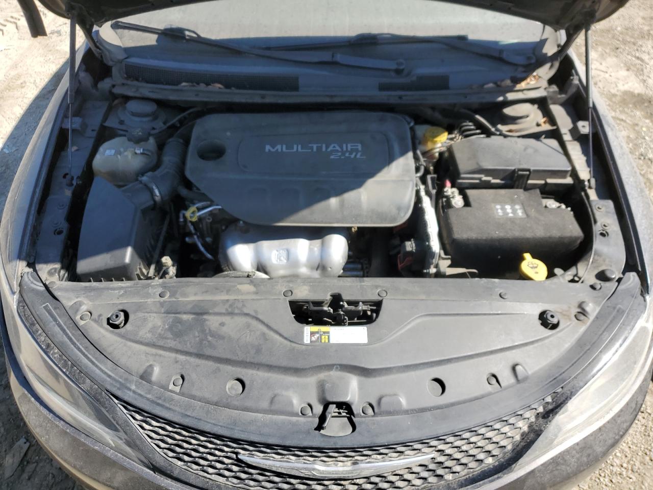 1C3CCCBB5FN668400 2015 Chrysler 200 S