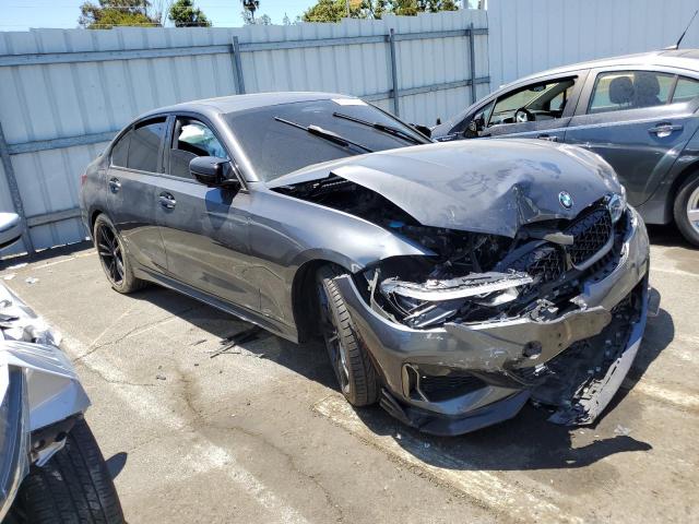 VIN 3MW5U7J05L8B44118 2020 BMW 3 Series, M340I no.4