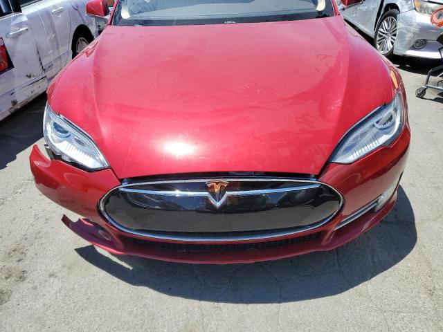 2014 Tesla Model S VIN: 5YJSA1H15EFP39415 Lot: 47184424