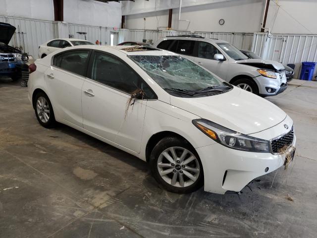 VIN 3KPFL4A7XHE052758 2017 KIA Forte, LX no.4