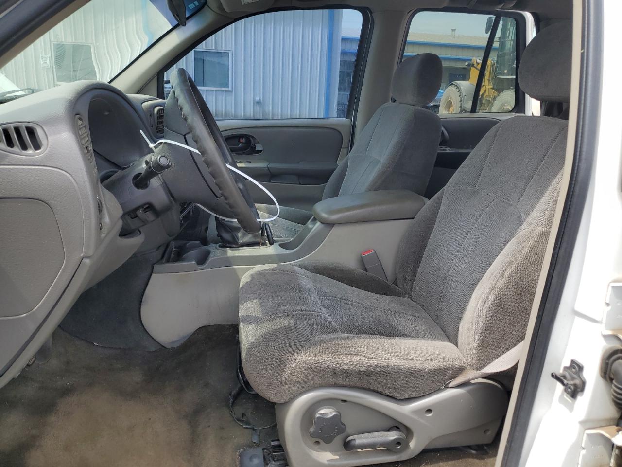 1GNDT13S742164357 2004 Chevrolet Trailblazer Ls