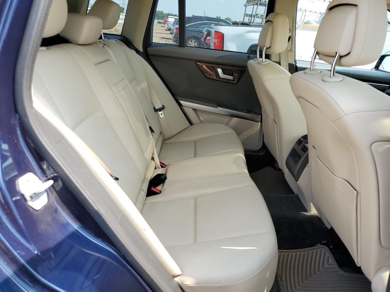 WDCGG8JB0FG409408 2015 Mercedes-Benz Glk 350 4Matic