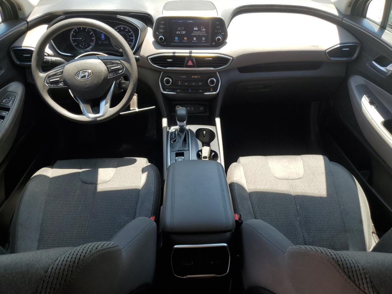 5NMS2CAD8LH158130 2020 Hyundai Santa Fe Se