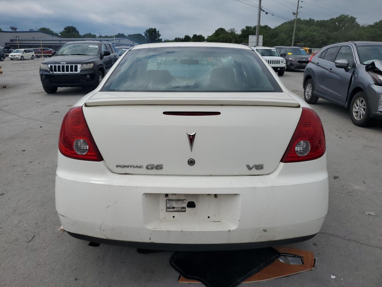 1G2ZG58NX74221743 2007 Pontiac G6 Base