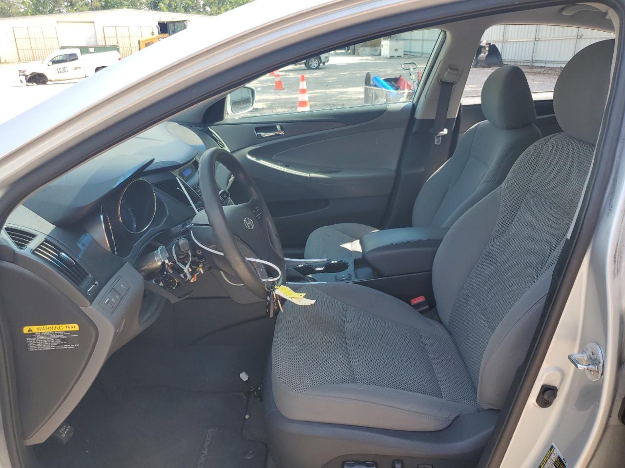 5NPEB4AC2DH597208 2013 Hyundai Sonata Gls