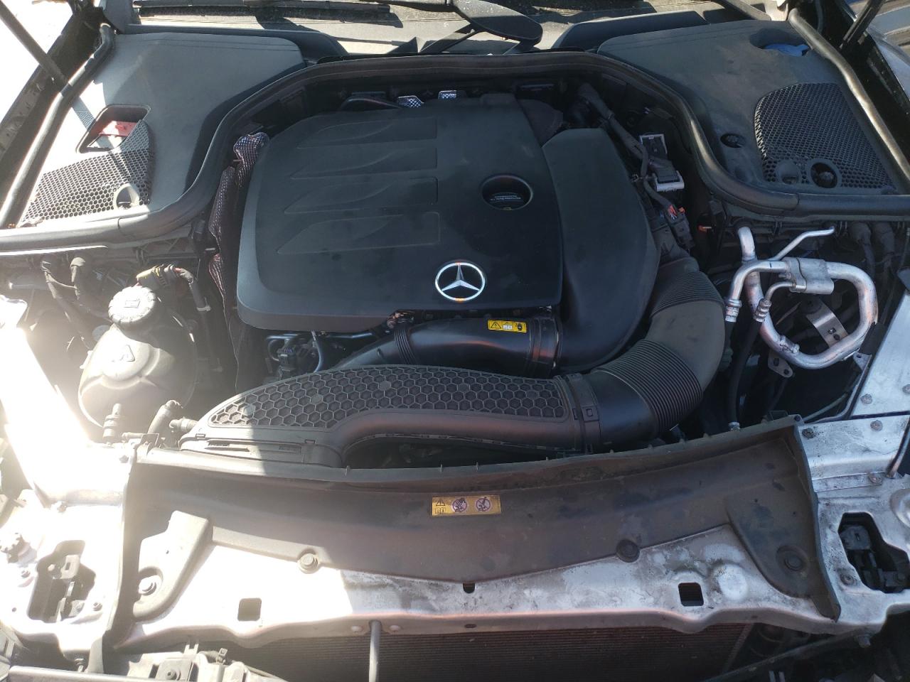 W1KZF8DB2NB077096 2022 Mercedes-Benz E 350