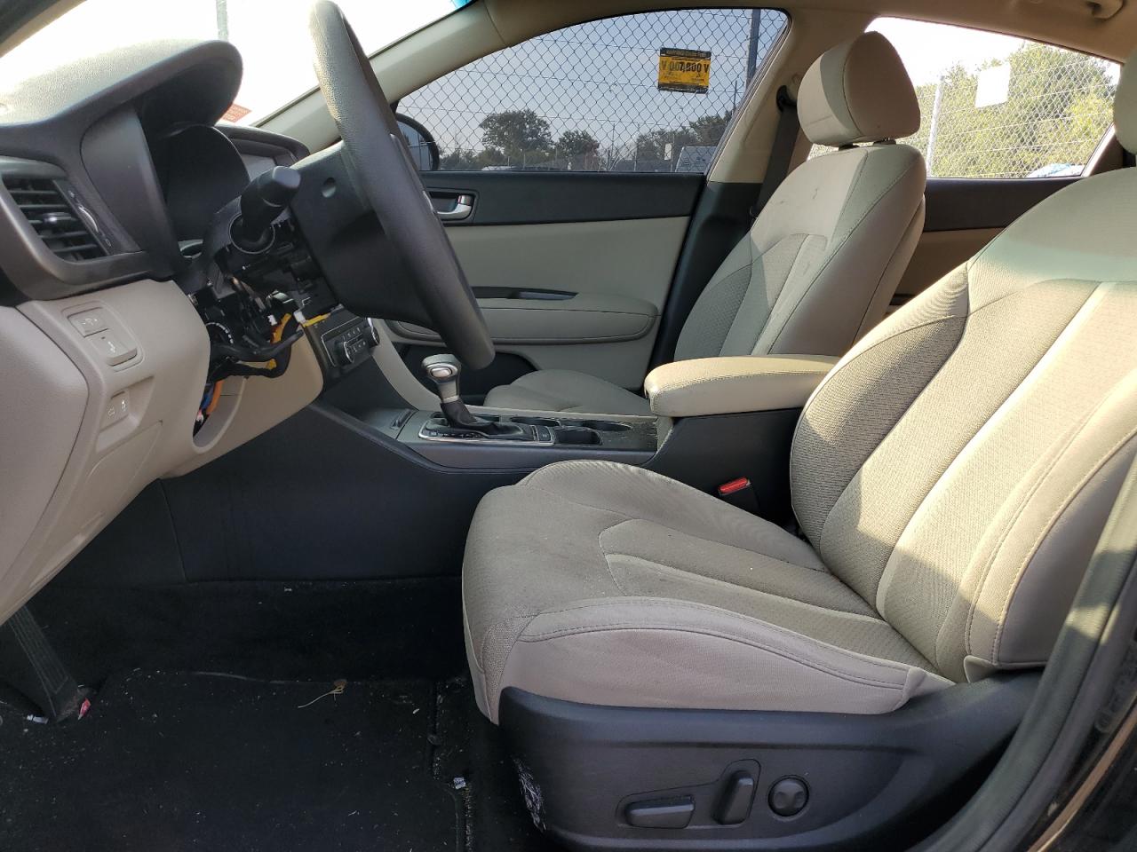 5XXGT4L30JG238255 2018 Kia Optima Lx