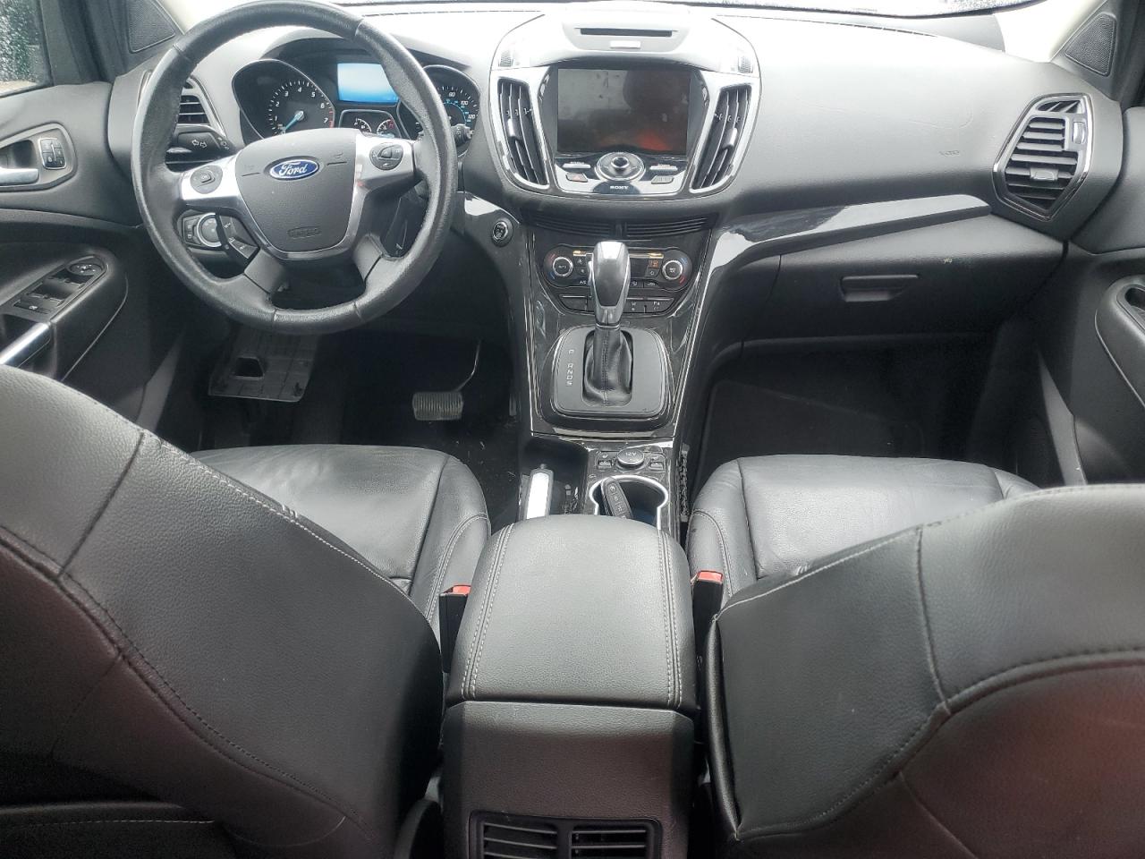 1FMCU9J93GUA81996 FORD ESCAPE 2016