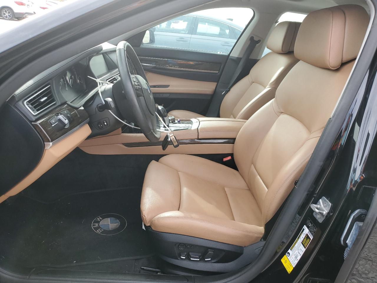 WBAKA4C57BC613140 2011 BMW 740 I