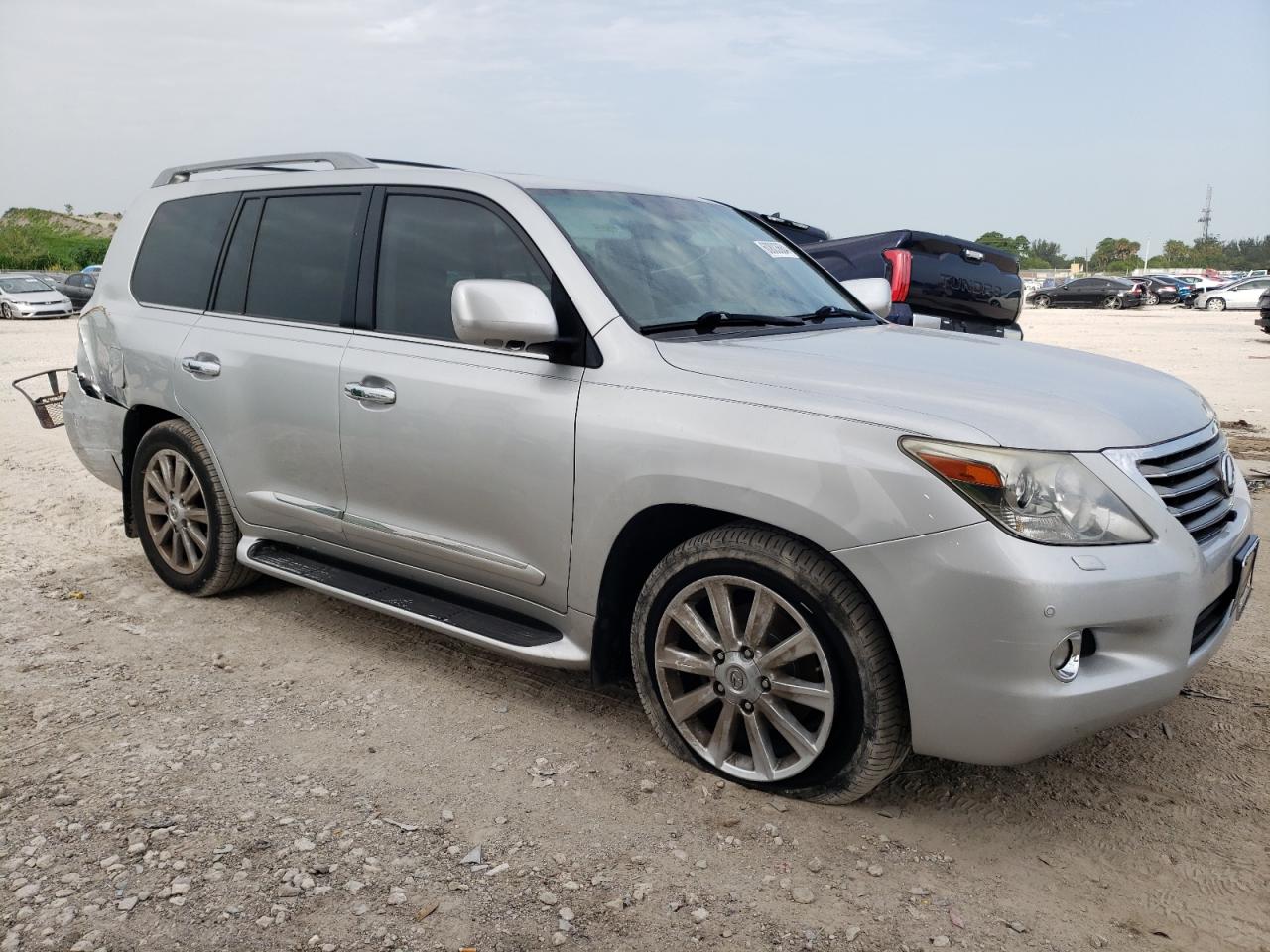 JTJHY00W384011267 2008 Lexus Lx 570