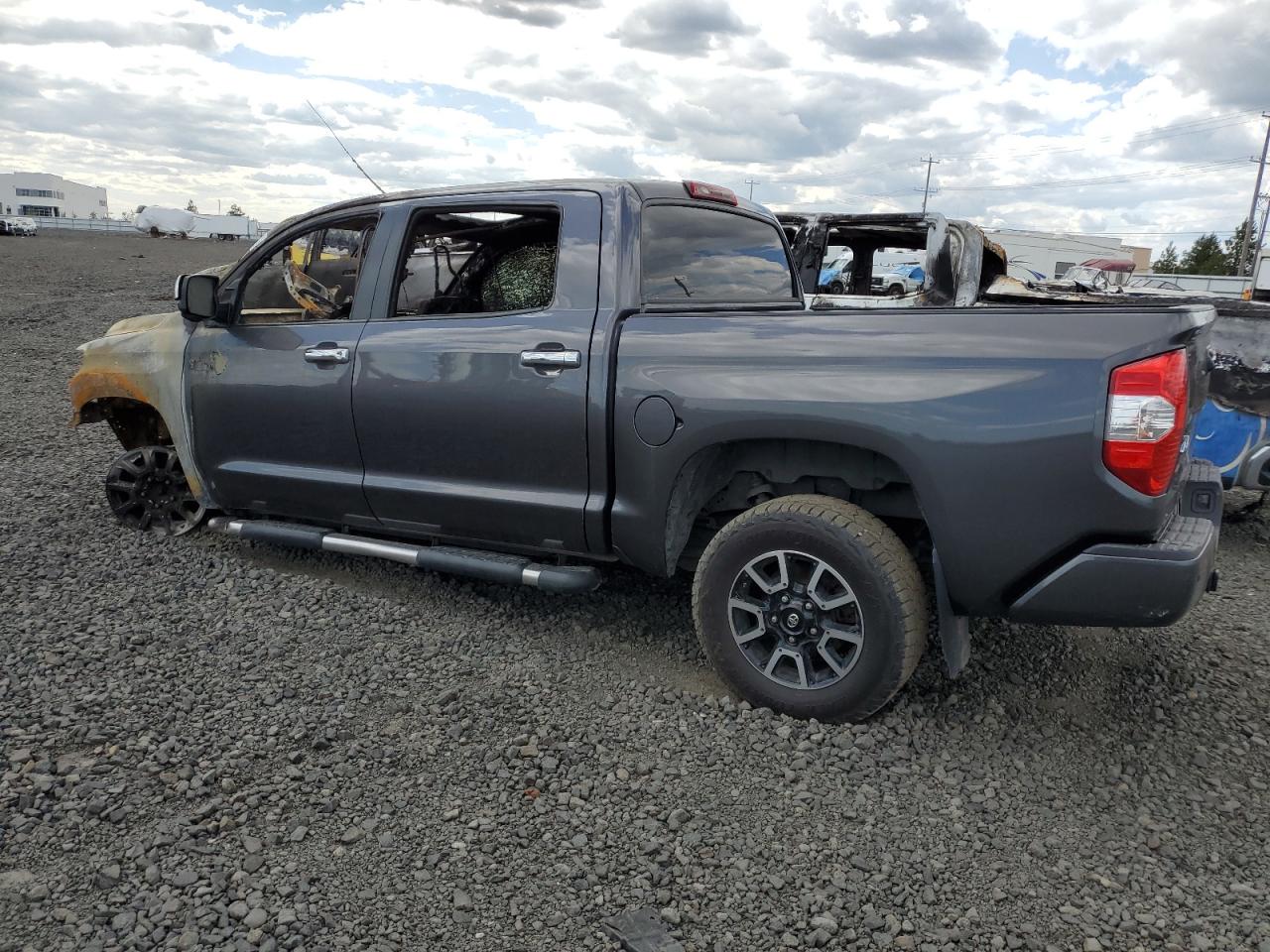 5TFAY5F1XJX743784 2018 Toyota Tundra Crewmax 1794