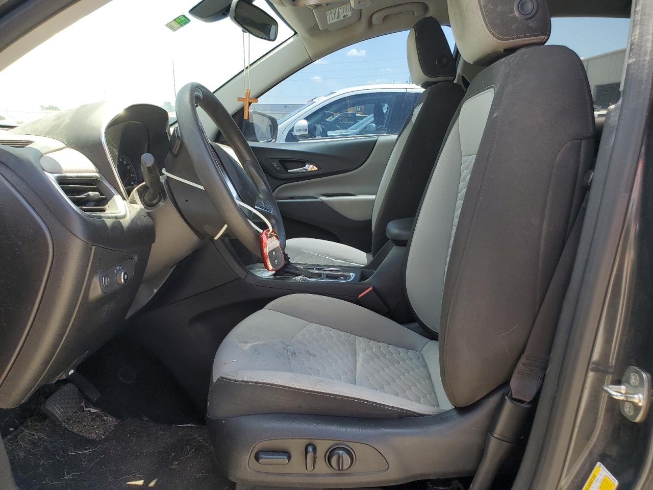 2GNAXKEV9K6248832 2019 Chevrolet Equinox Lt