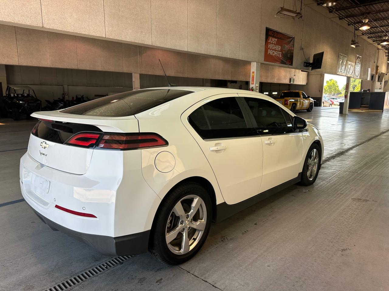 2014 Chevrolet Volt vin: 1G1RD6E48EU143023