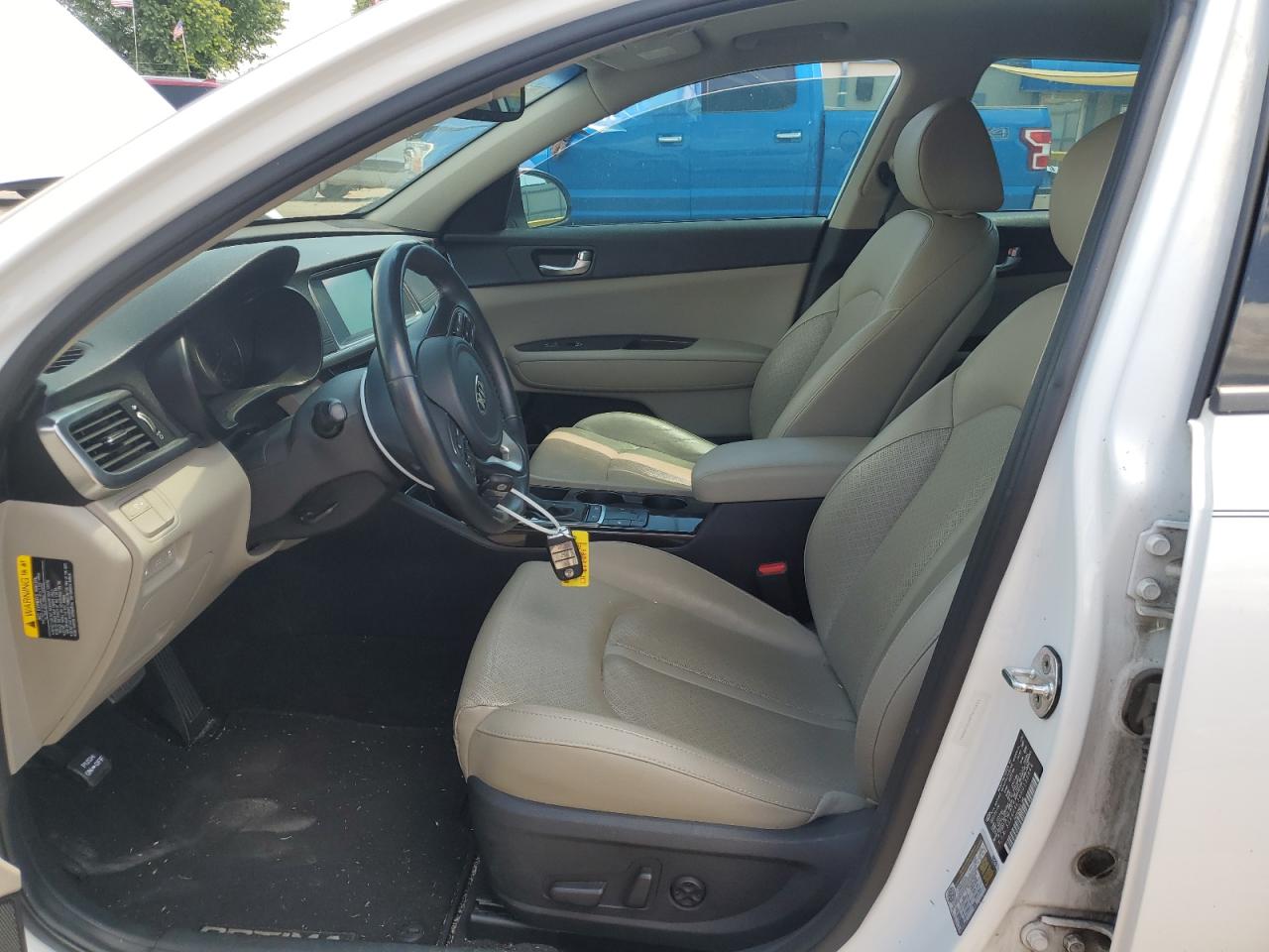 5XXGU4L36HG138846 2017 Kia Optima Ex