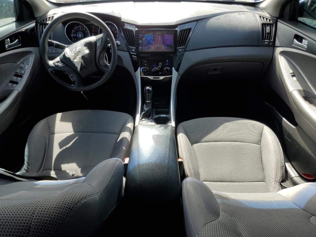 5NPEB4AC5BH220420 2011 Hyundai Sonata Gls