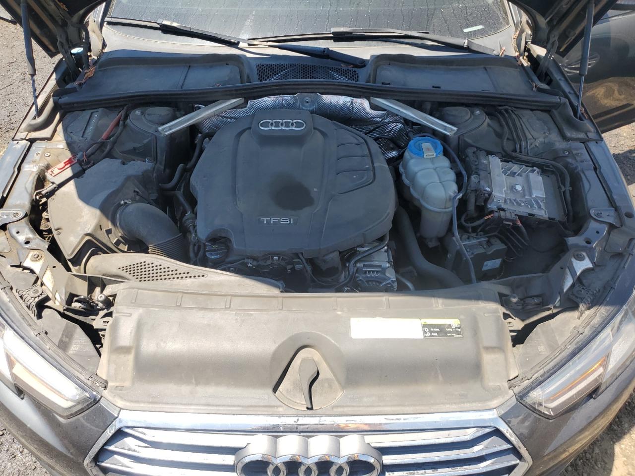 WAUGNAF45HN039193 2017 Audi A4 Premium