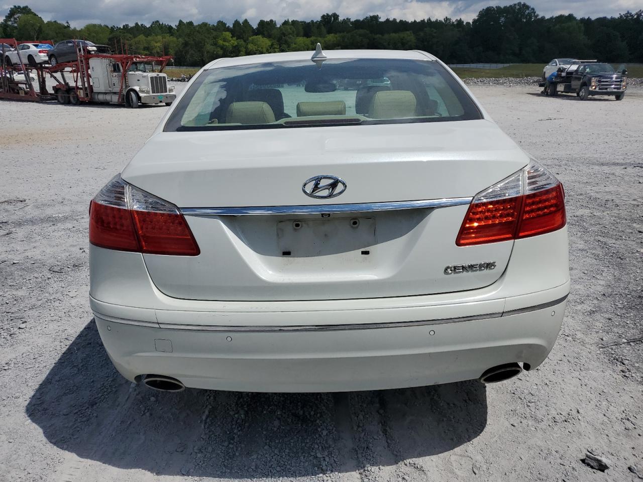 KMHGC4DE9AU092184 2010 Hyundai Genesis 3.8L