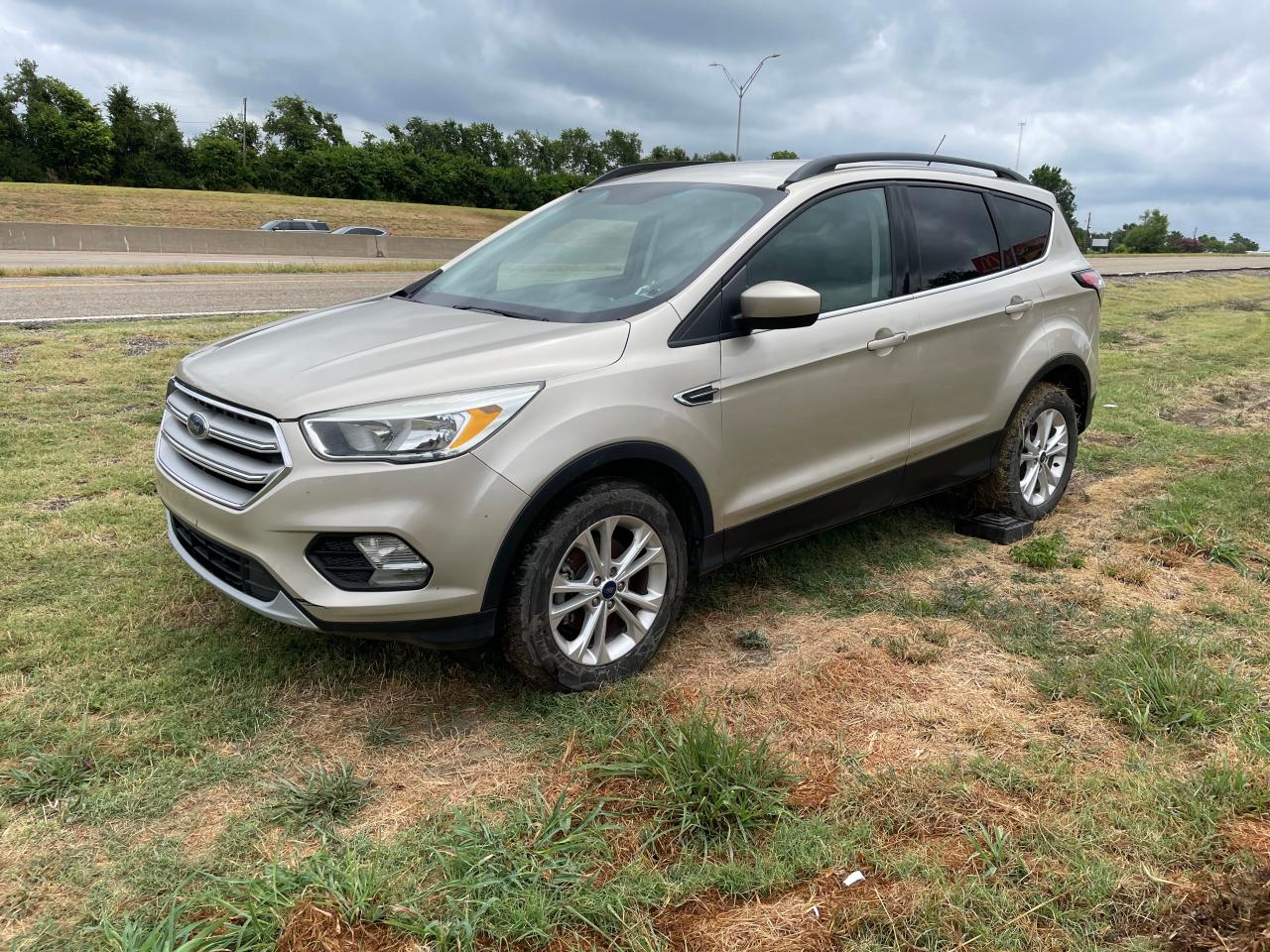 2018 Ford Escape Se vin: 1FMCU0GD1JUA48509