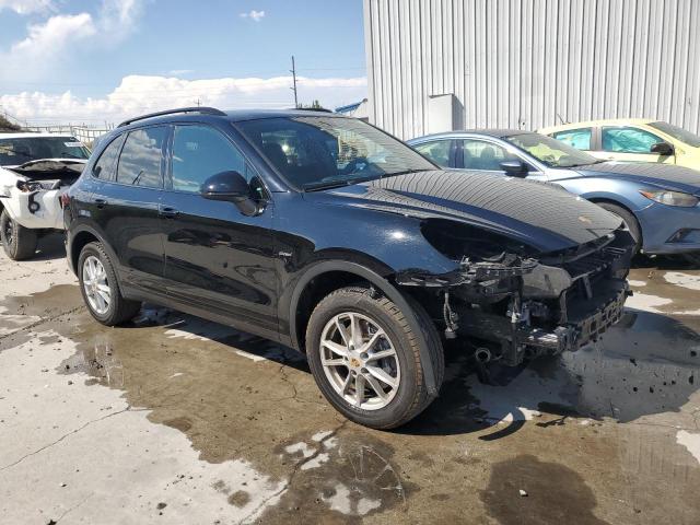 WP1AF2A27FLA31377 Porsche Cayenne 2015